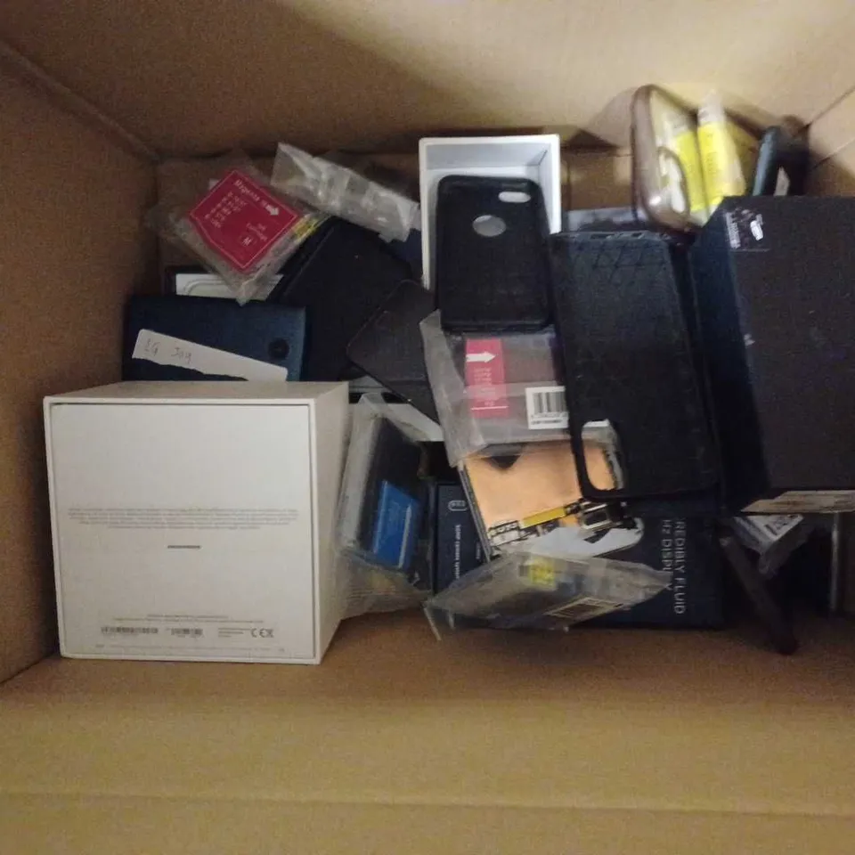 BOX OF APPROXIMATELY 20 ASSORTED ITEMS TO INCLUDE - IPHONE CASE , AIRPODS BOX , MOTOROLA E5 PLAY PHONE ETC