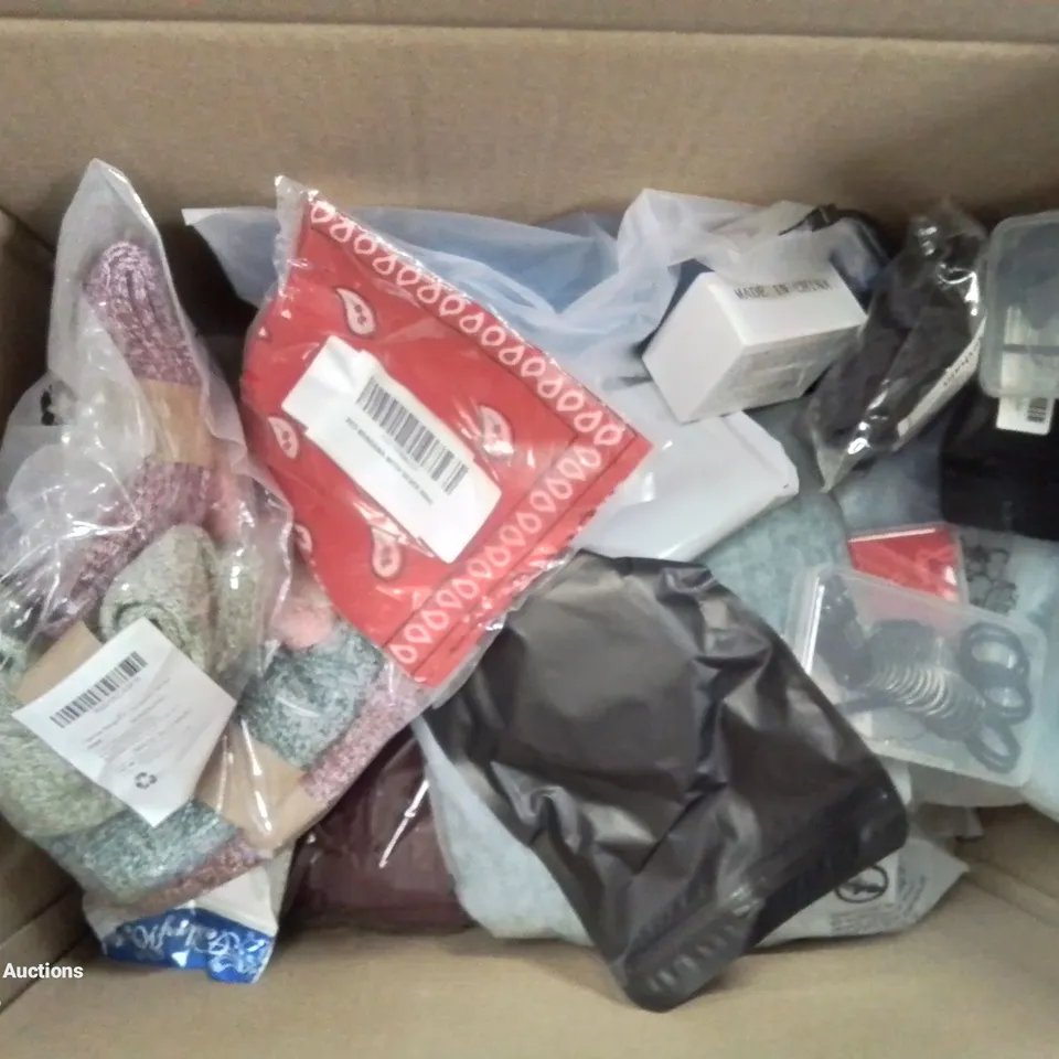 BOX CONTAINING MIXED FASHION ITEMS,  CLOTHING, SILVER PLATE AND COSTUME JEWELLERY ETC.