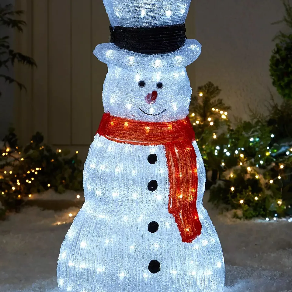 ACRYLIC OUTDOOR 70 CM LIGHT UP SNOWMAN RRP £89.99