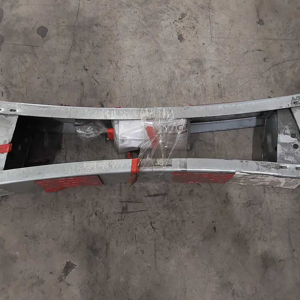 ADHESIVE LEG SET 