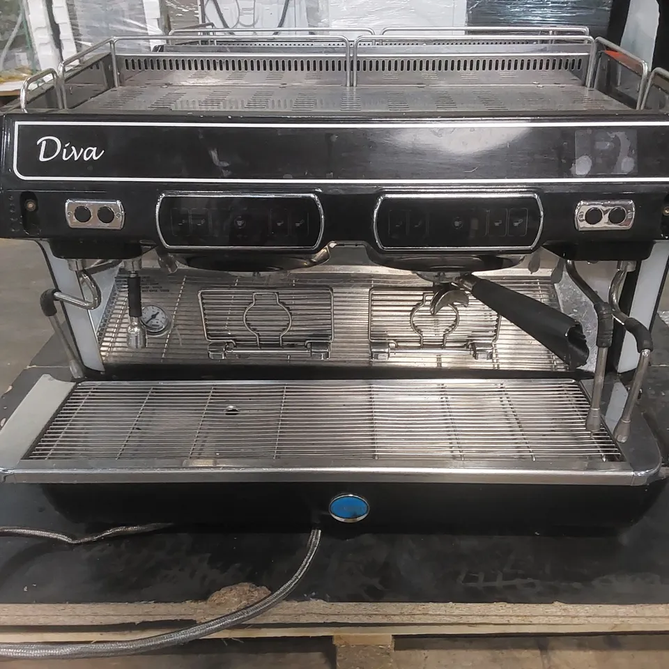 CARIMALI DIVA 2-GROUP COFFEE/ESPRESSO MACHINE