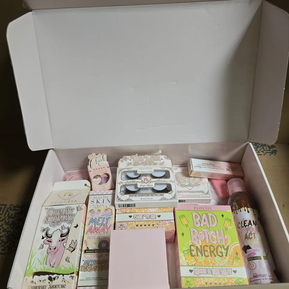 PLOUISE BEAUTY BOX TO INCLUDE WHIPPED BODY FOAM, MAKEUP MELTING MIST AND A FALSE LASH DUO