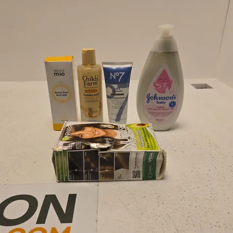 TOTE OF APPROXIMATELY 20 ASSORTED COSMETIC ITEMS TO INCLUDE JOHNSONS BABY, GARNIER, NO 7 EXFOLIATOR, CHILDS FARM ETC