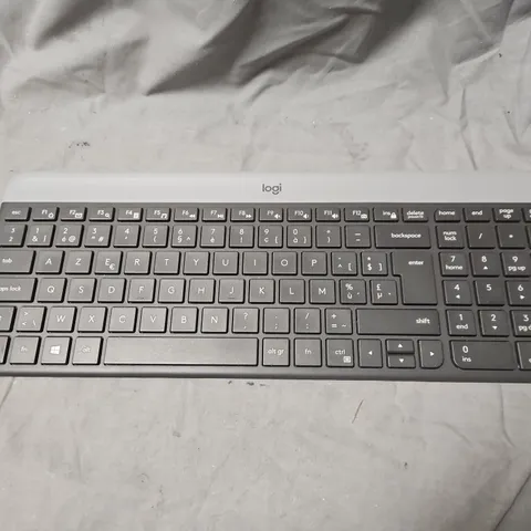 LOGITECH K470 WIRELESS KEYBOARD
