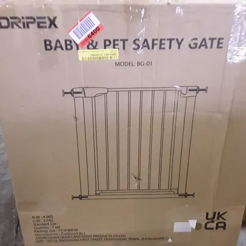 BOXED BABY AND PET SAFETY GATE