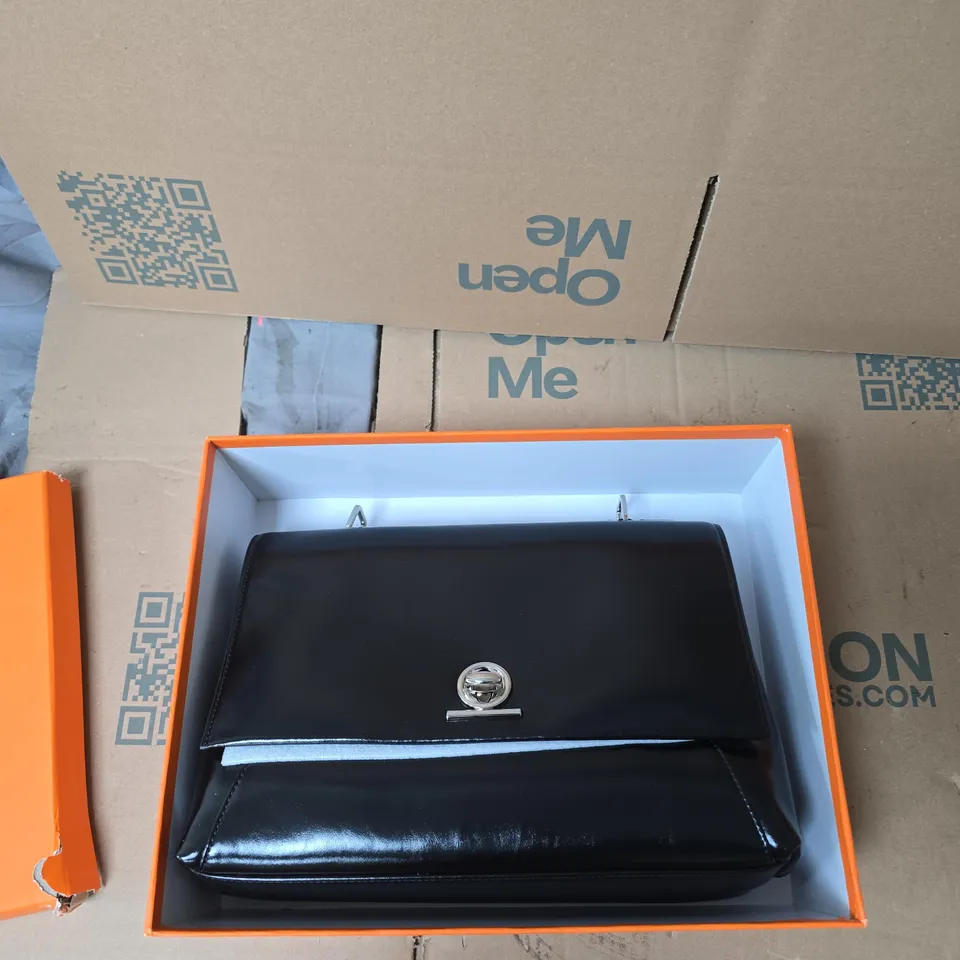 PELLE GRAND BLACK LEATHER HANDBAG WITH SILVER TURN-LOCK – ORANGE BOX