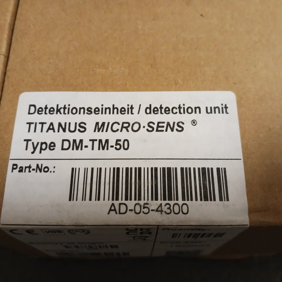 WAGNER FIRE ALARM AD-05-4300 TITANUS MICROSENS DETECTION UNIT DEVICE - TYPE DM-TM-50