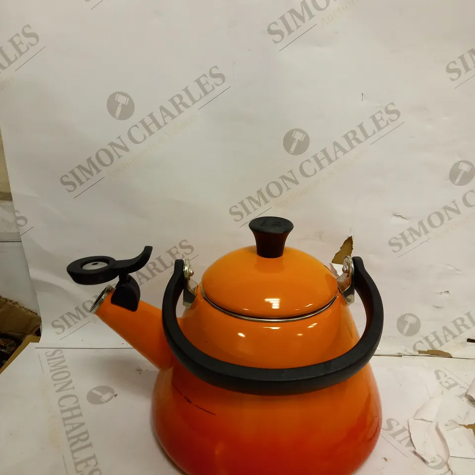 LE CREUSET KONE STOVE-TOP KETTLE