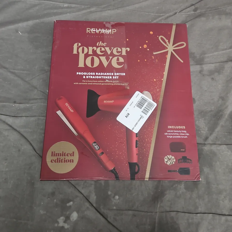BOXED REVAMP PROFESSIONAL THE FOREVER LOVE PROGLOSS RADIANCE DRYER AND STRIGHTENER SET GSST200DR375-GB