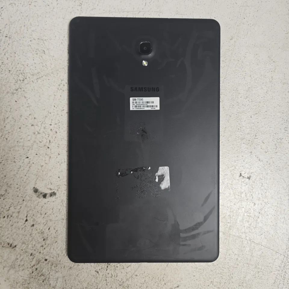 SAMSUNG GALAXY TAB A 10.1 SM-T595