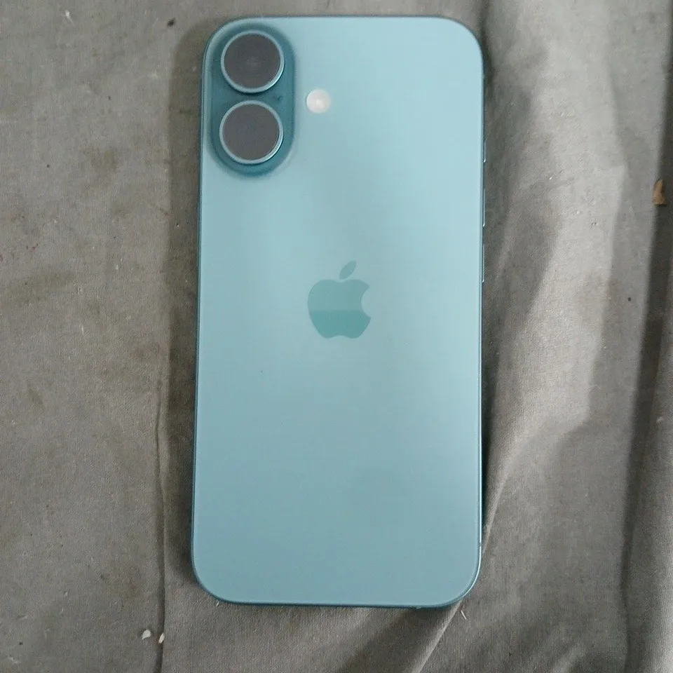 BOXED APPLE IPHONE 16