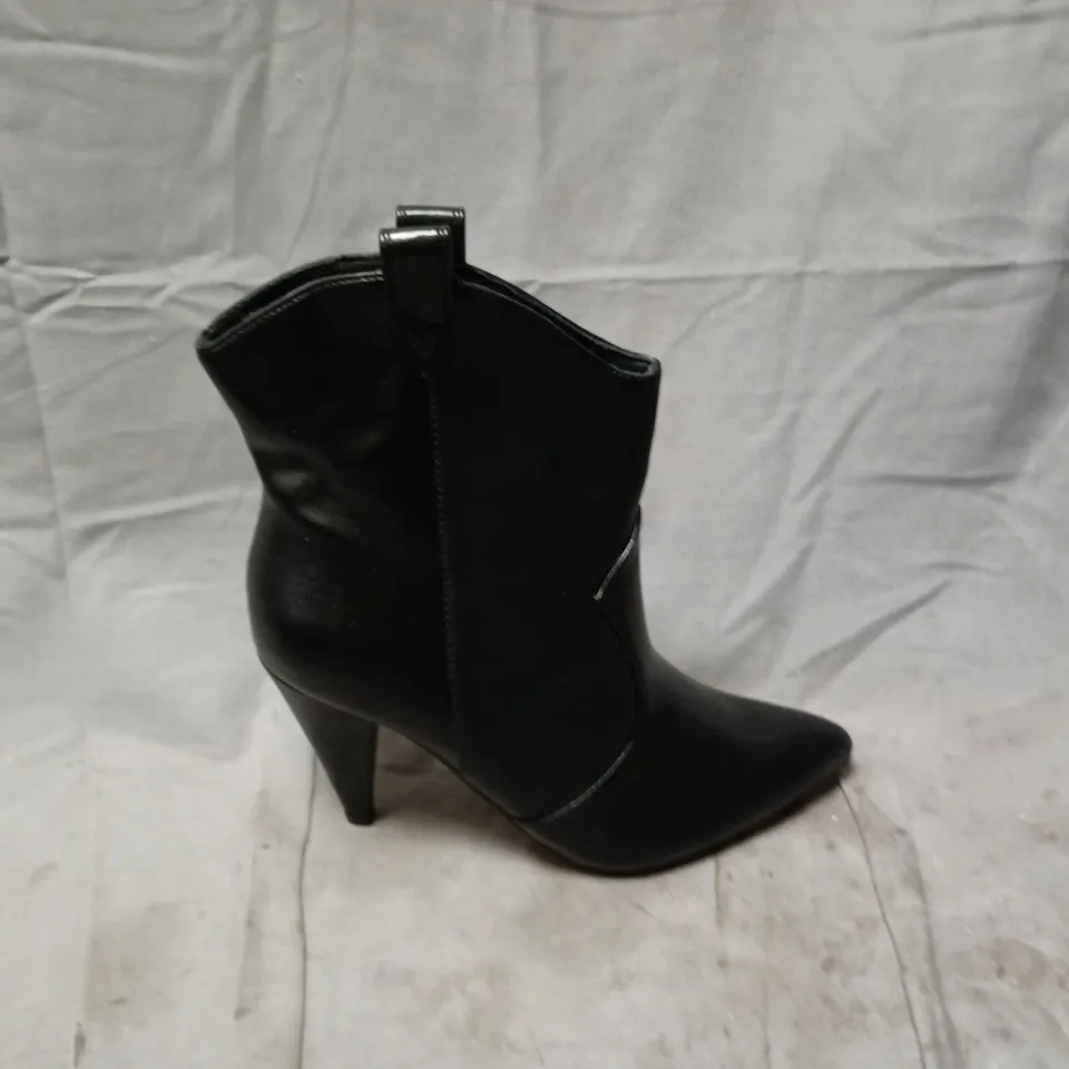 ASOS BLACK LEATHER LOOK ANKLE BOOTS WITH SIDE ZIP – POINTED TOE, MID-HEEL