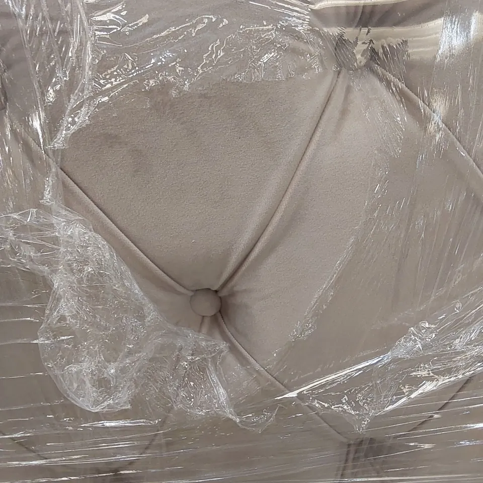 BAGGED DESIGNER 135cm DOUBLE SIZE VELVET UPHOLSTERED HEADBOARD