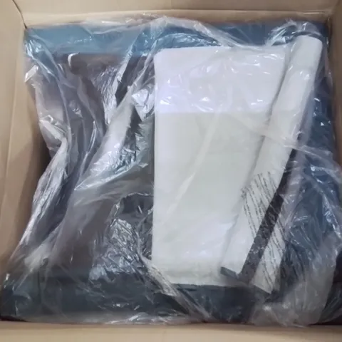 BOXED SINGLE RECLINING CHAIR WITH ADJUSTABLE FOOT AND BACK RESTS -BLUE-