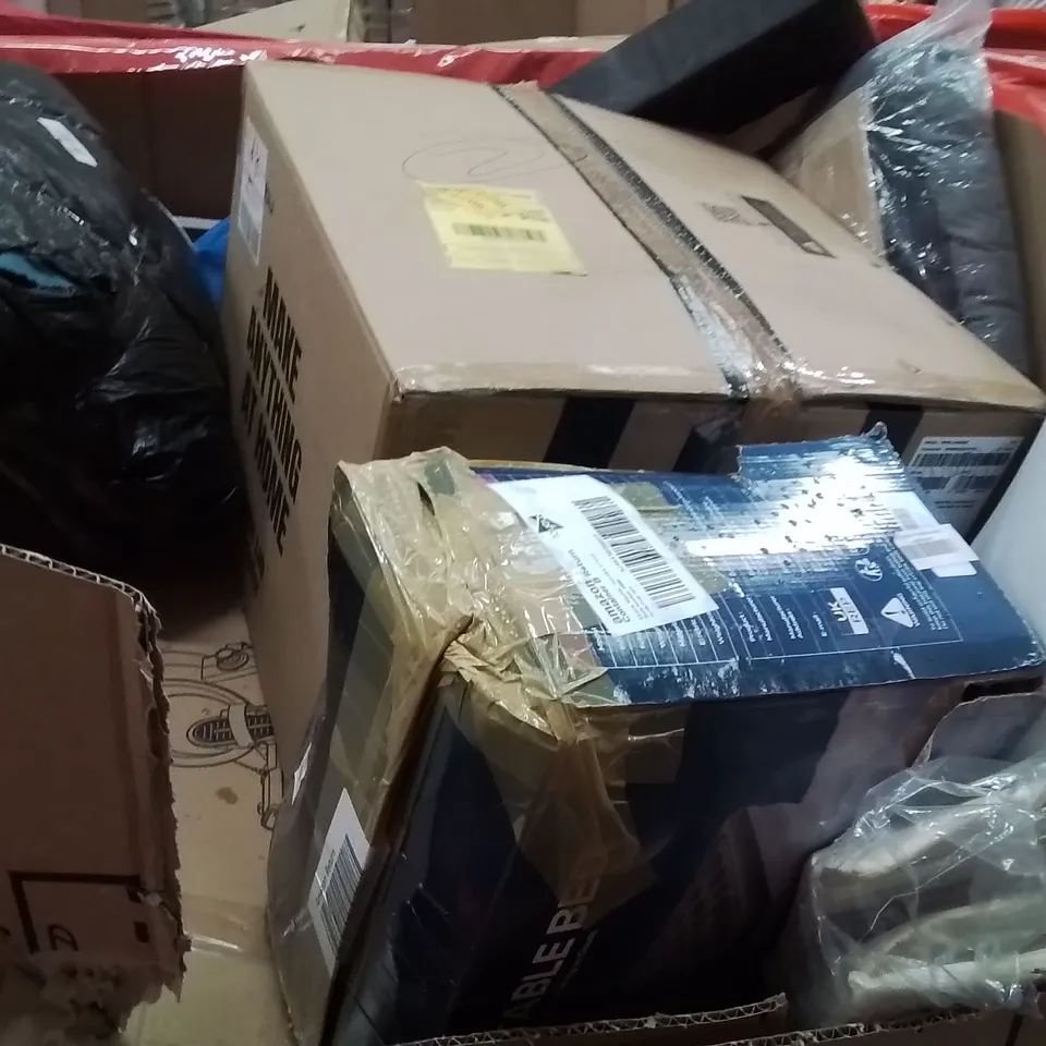 PALLET OF ASSORTED HOUSEHOLD GOODS AND PRODUCTS TO INCLUDE;DEHUMIDIFIER,RETRACTABLE SAFETY GATE,DUST PAN