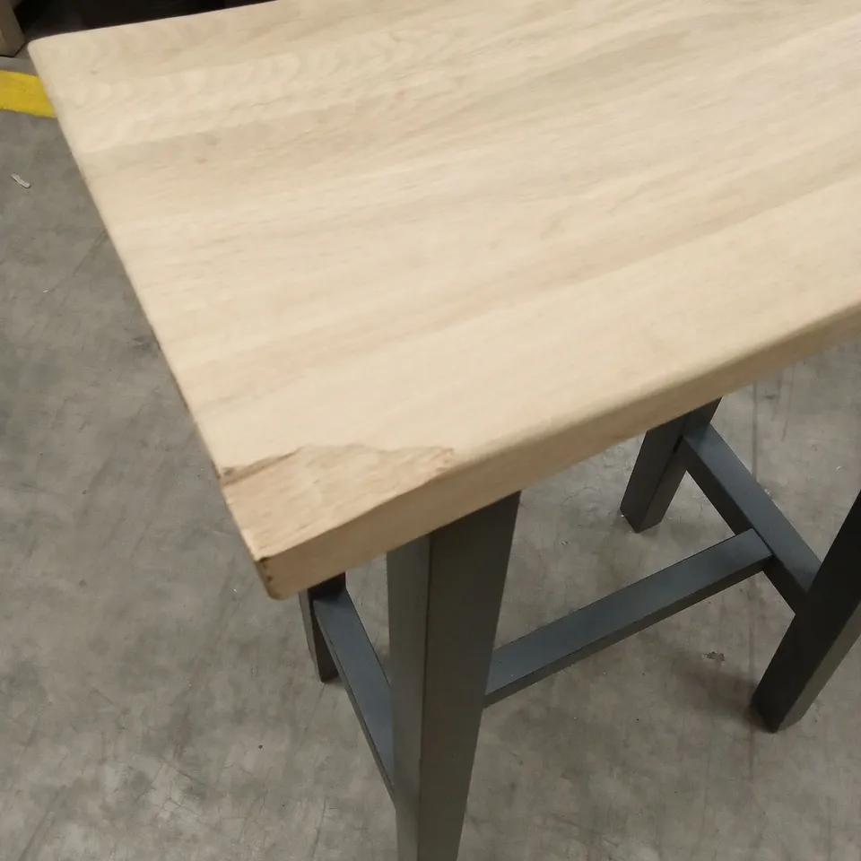 CLOCKHOUSE BAR STOOL CARBON & NATURAL