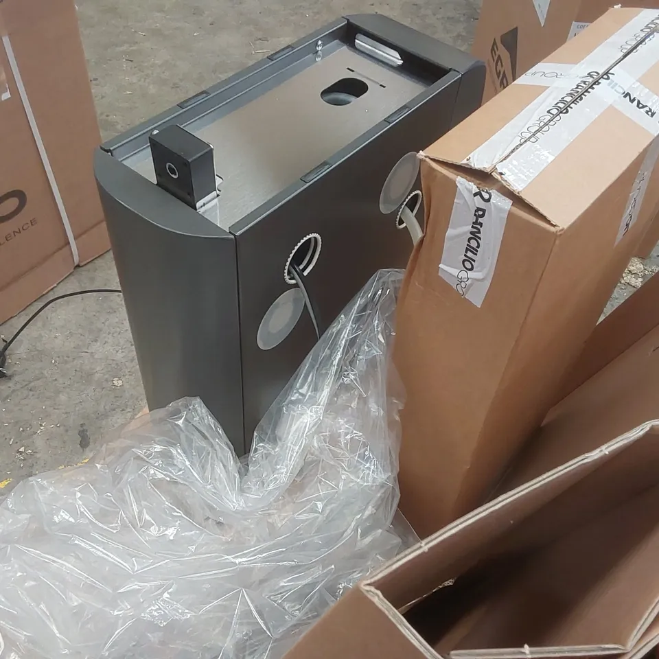 BOXED EGRO POLVERI ONE COMMERCIAL VENDING UNIT