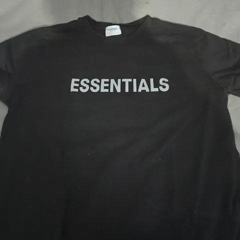 ESSENTIALS BLACK CREW-NECK T-SHIRT – LARGE KIDS