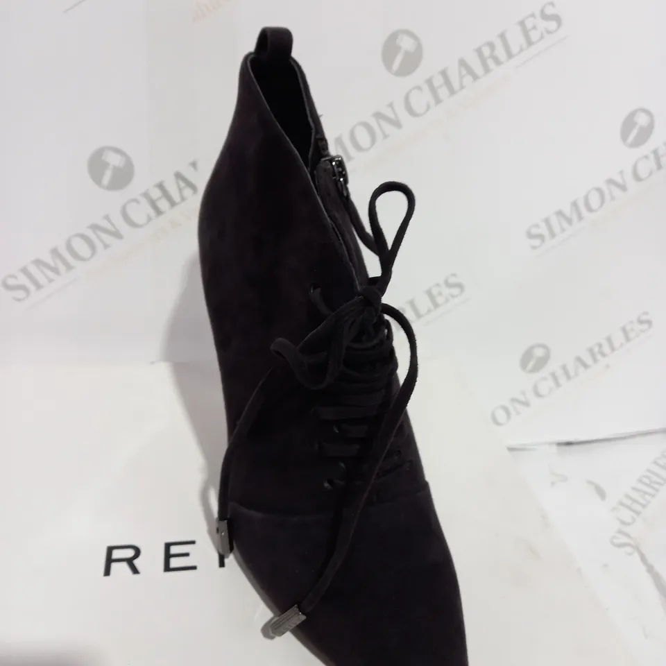 BOXED REISS SUEDE CHOCOLATE BOOT HEELS - SIZE 5