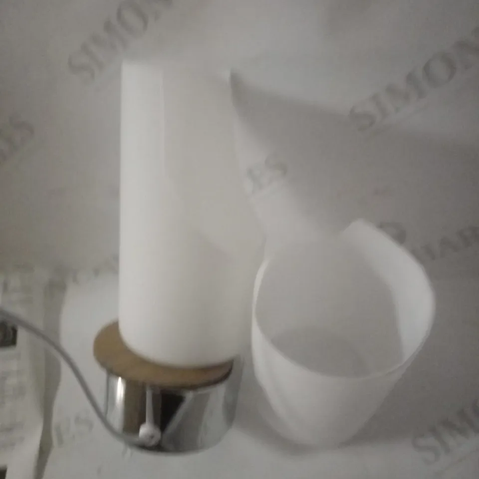 LOT OF 10 ASSORTED ITEMS TOO INCLUDE I PHONE CASES , JOHN LEWIS LAMPS AND TWO MONITORS - COLLECTION ONLY