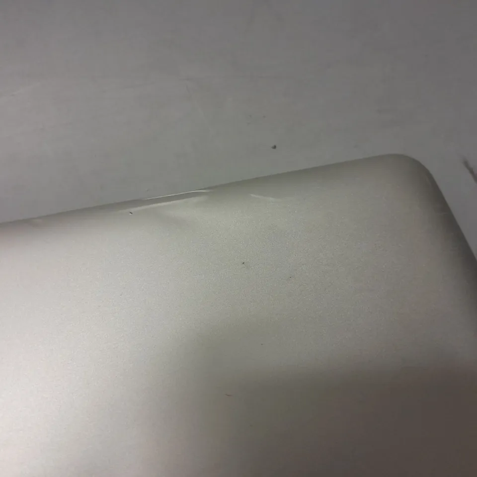 APPLE MACBOOK PRO - MODEL UNSPECIFIED 