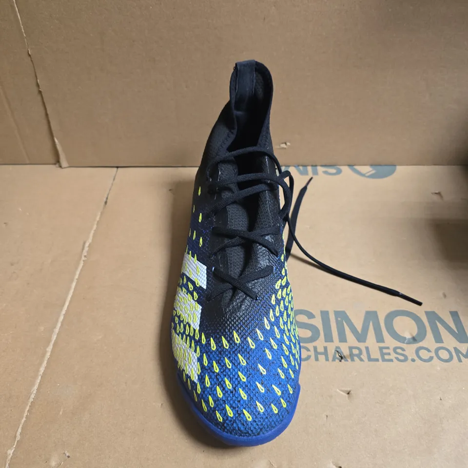 ADIDAS PREDATOR FOOTBALL BOOTS – BLACK/BLUE WITH NEON YELLOW ACCENTS UK 10.5