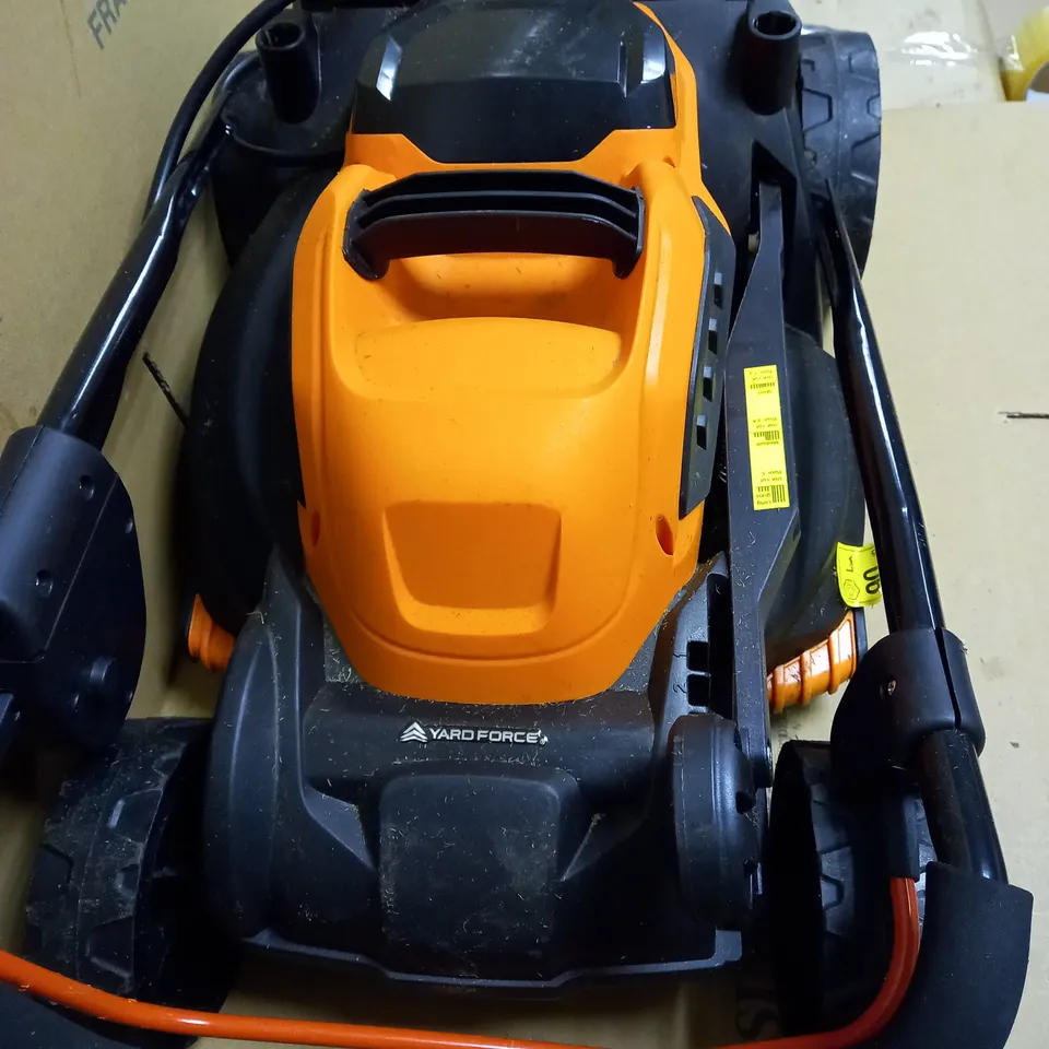 YARDFORCE 40V CORDLESS LAWNMOWER