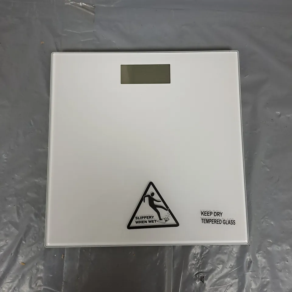 HOME WHITE ELECTRONIC SCALE - WHITE 