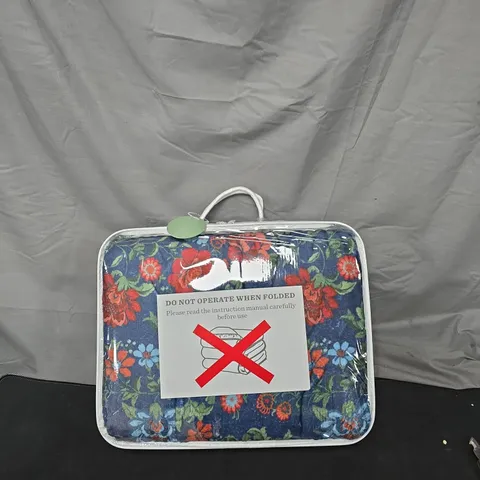 SARA BY SARA DAVIES SNUGGLY SHERPA HEATED THROW WITH 9 HEAT SETTINGS