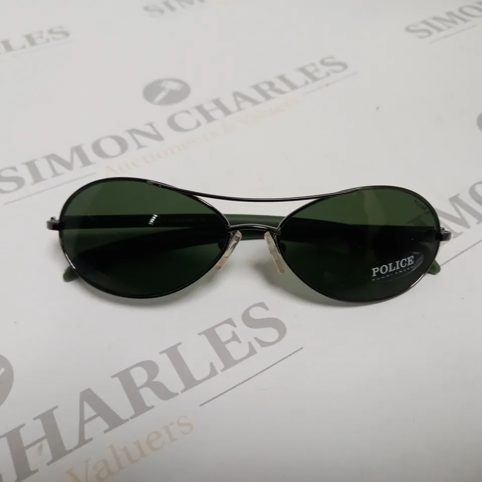 APPROXIMATELY 10 DE RIGO POLICE S2667 0568 SUNGLASSES