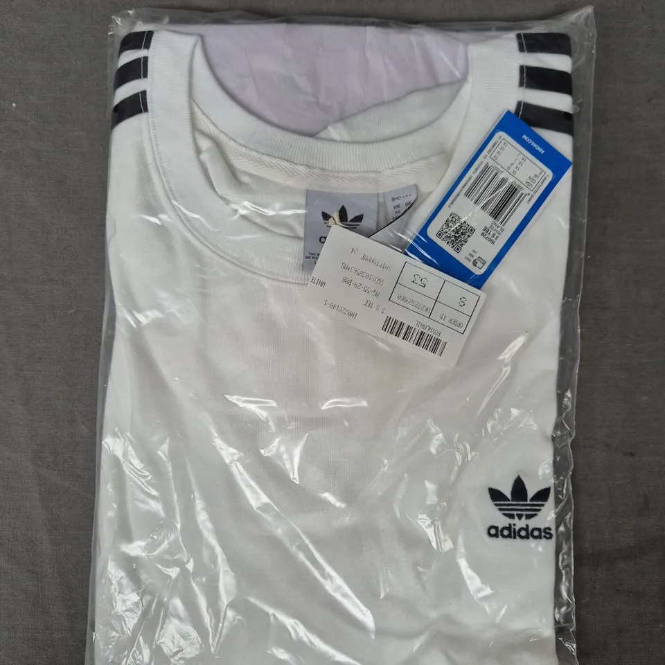 ADIDAS T-SHIRT IN WHITE SIZE 1X