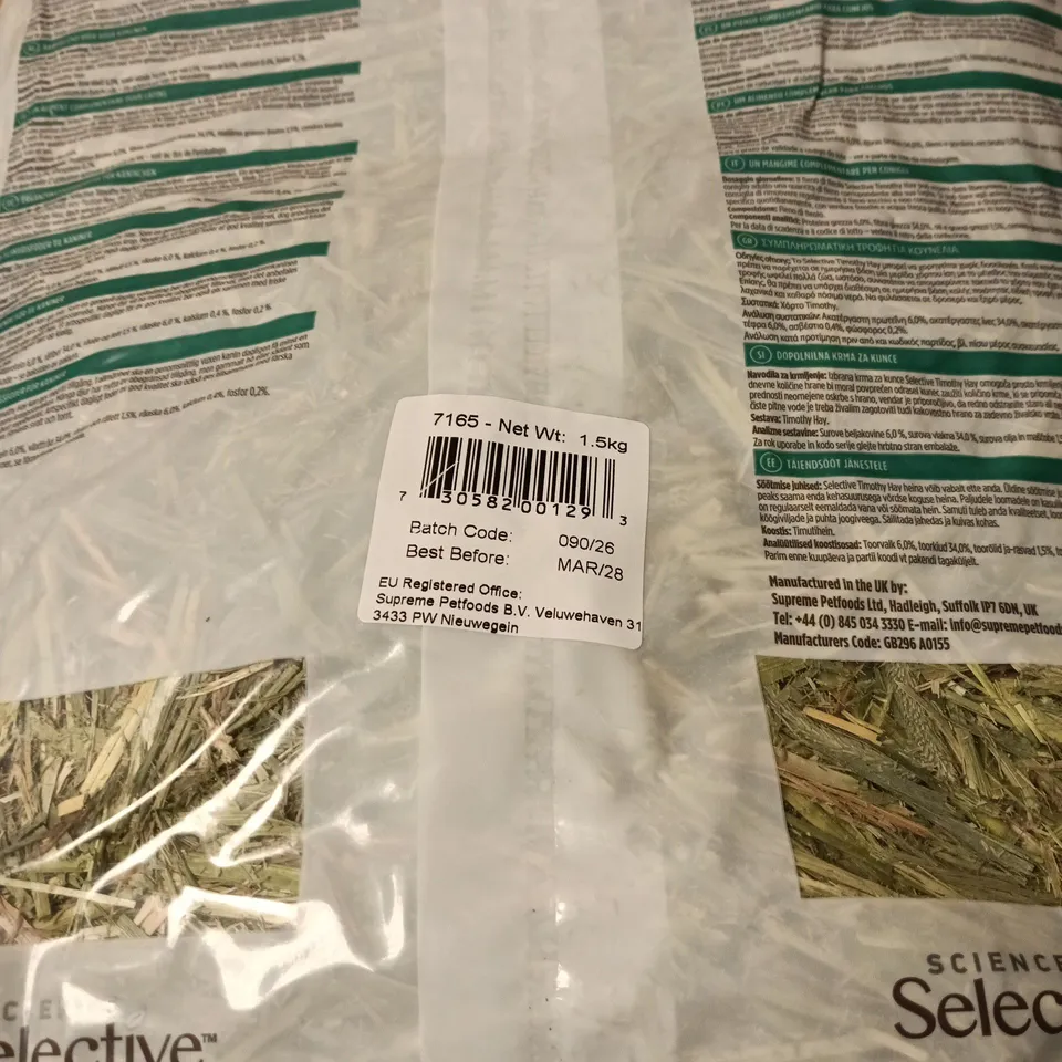 SCIENCE SELECTIVE TIMOTHY HAY ALL BREEDS RABBIT FOOD 1.5KG