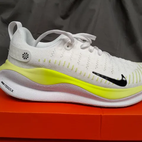 BOXED NIKE REACTX INFINTY RUN 4 IN WHITE & LEMON TWIST - UK 6.5