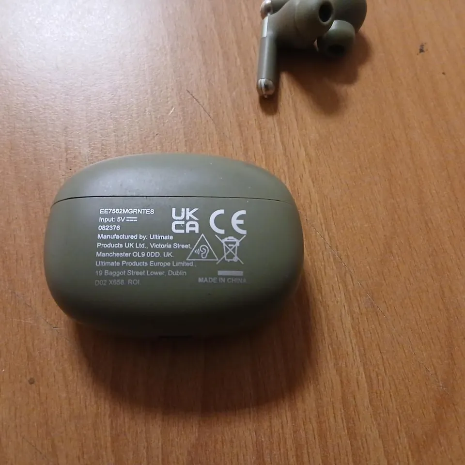 ULTIMATE WIRELESS EARBUDS WITH CASE – OLIVE GREEN 