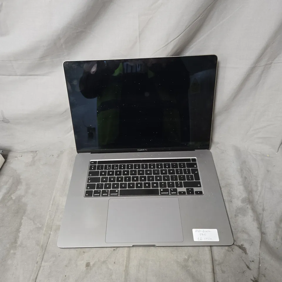 APPLE MACBOOK PRO 16-INCH SPACE GREY – BOXED. BOX STATES BURNT CONNECTORS