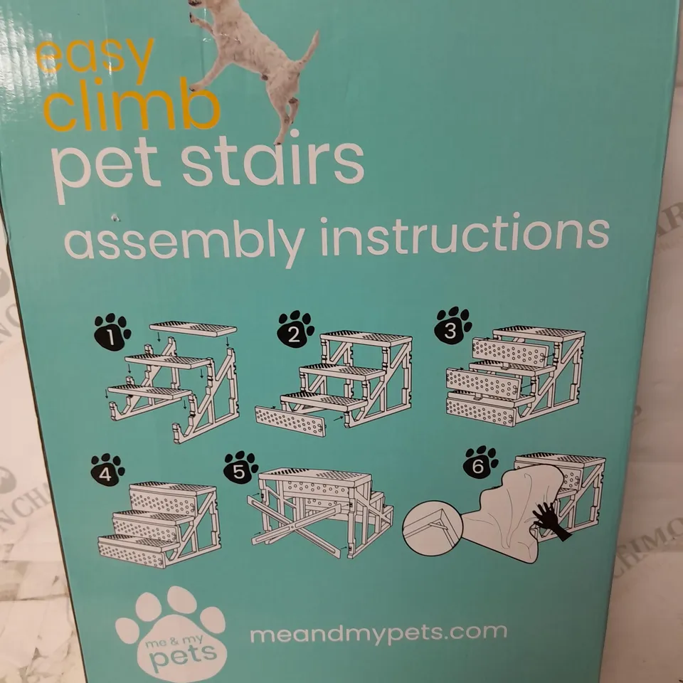 BOXED ME AND MY PETS EASY CLIMB PET STAIRS 