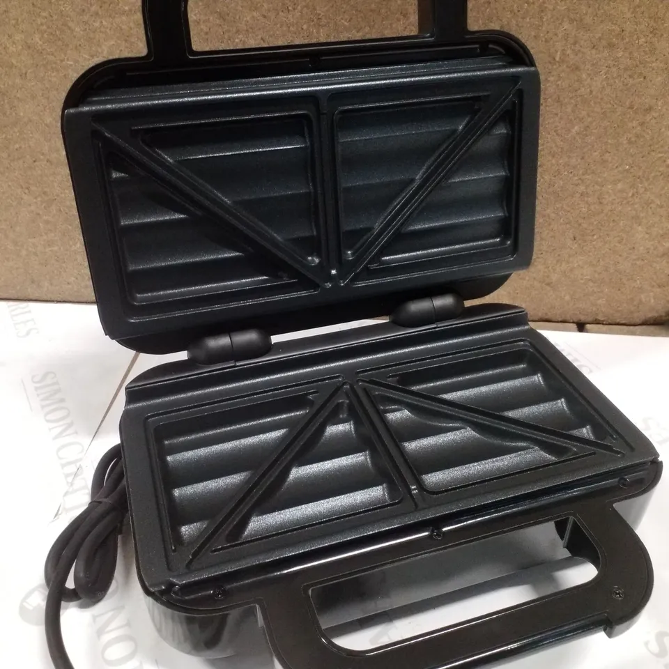 BOXED BREVILLE ULTIMATE DEEP FILL 2 SLICE TOASTIE MAKER