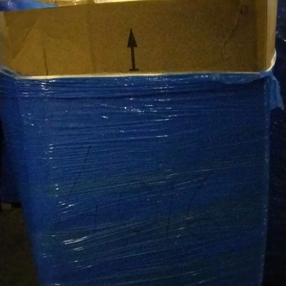PALLET OF ASSORTED ITEMS INCLUDING SONARIN BABY STROLLER LED CEILING LIGHT, PHILLIPS 3000 SERIES LATTEGO, CHAMPKEY DUAL TERF GOLF HITTING MAT 
