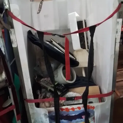 CAGE OF ASSORTED HOUSEHOLD GOODS AND PRODUCTS TO INCLUDE; LAMPSHADE,PLANTPOT