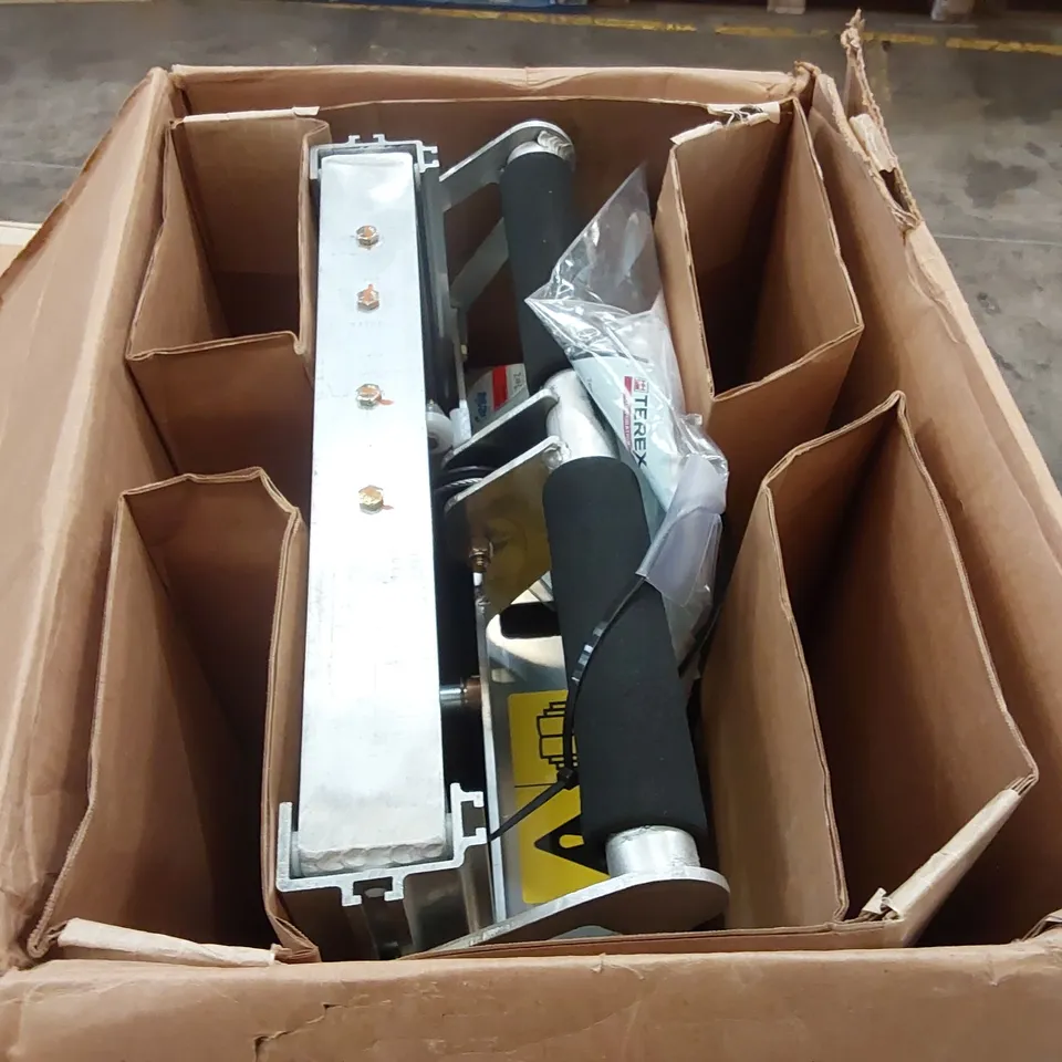 BOXED GENIE LL5 LOAD LIFTER