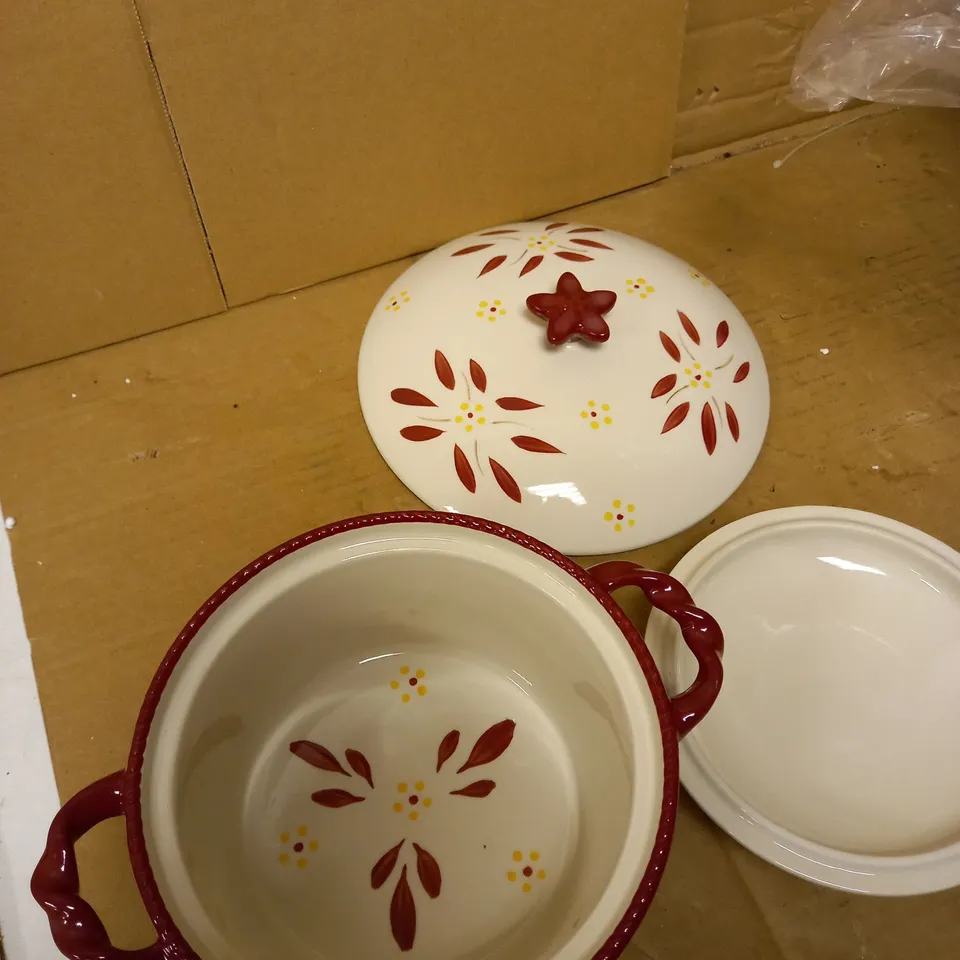 TEMP-TATIONS CERAMIC ROUND CASSEROLE BAKERS CRANBERRY 