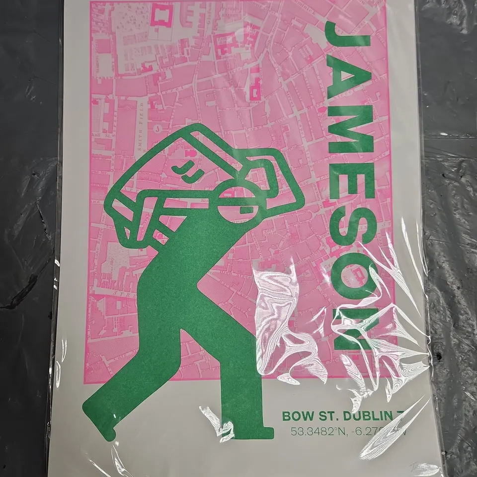 GREEN BARREL MAN – JANDO PRINTMAKERS