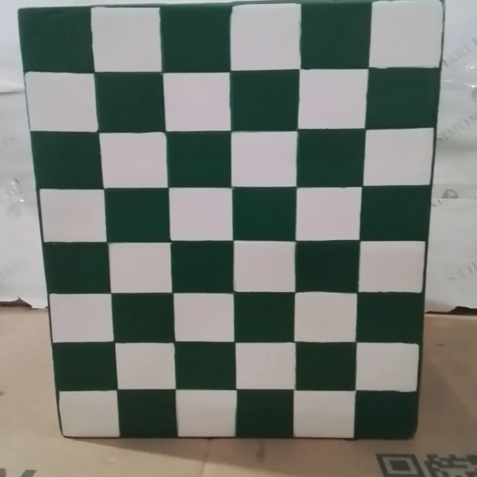 BOXED BRAND NEW GEORGE HOME GREEN TILE SIDE TABLE
