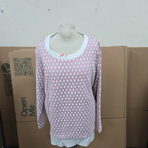 LAYERED LOOK LONG SLEEVE TOP PINK AND WHITE SIZE 18