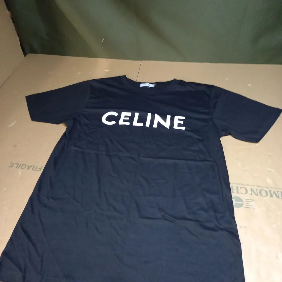 LARGE BLACK CELINE T-SHIRT 