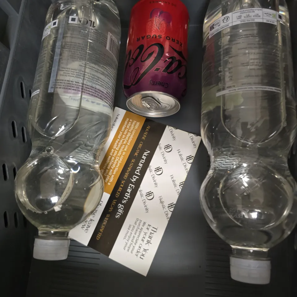 APPROXIMATELY 6 ASSORTED FOOD & DRINK ITEMS TO INCLUDE -SPACEGOODS RAINBOW DUST , TEIISERE LA GRENADINE ETC
