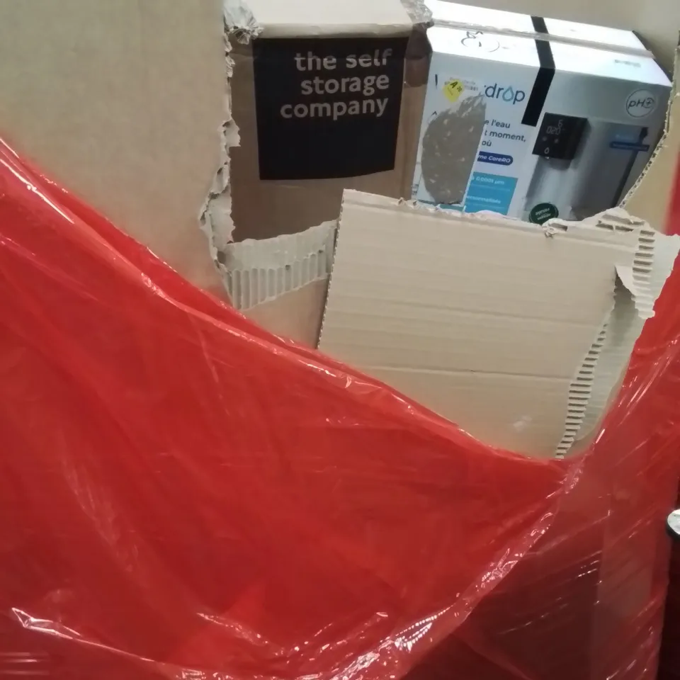 PALLET OF ASSORTED HOUSEHOLD GOODS AND PRODUCTS TO INCLUDE;STEAMER,COUNTERTOP WATER UNIT,RETRACTABLE SAFETY GATE