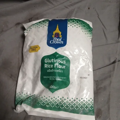 APPROXIMATELY 12 ASSORTED FOOD ITEMS TO INCLUDING GLUTINOUS RICE FLOUR , ANTI STRESS BLACK TEA AND WARHEAD SOUR SWEETS