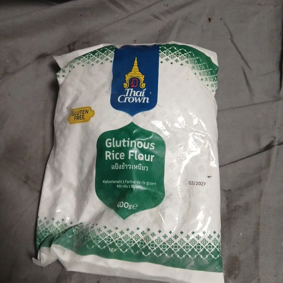 APPROXIMATELY 12 ASSORTED FOOD ITEMS TO INCLUDING GLUTINOUS RICE FLOUR , ANTI STRESS BLACK TEA AND WARHEAD SOUR SWEETS