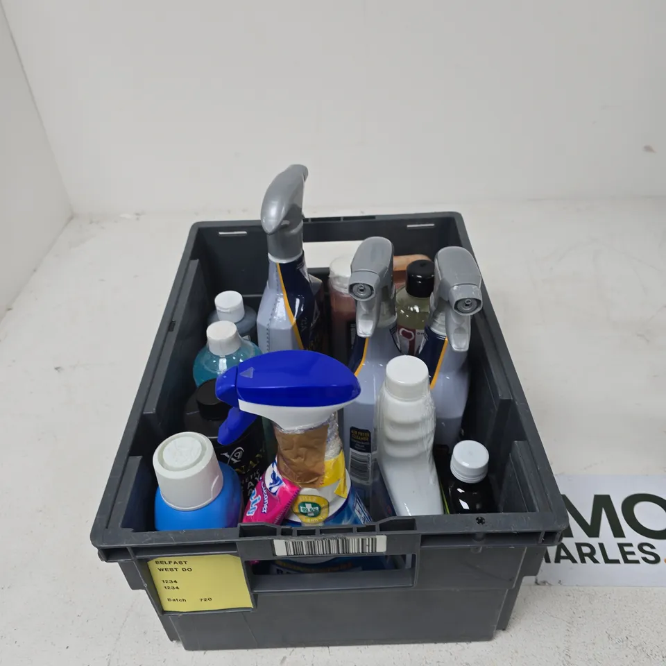 TOTE OF APPROXIMATELY 10 ASSORTED LIQUIDS TO INCLUDE: METHOD WASHING UP LIQUID